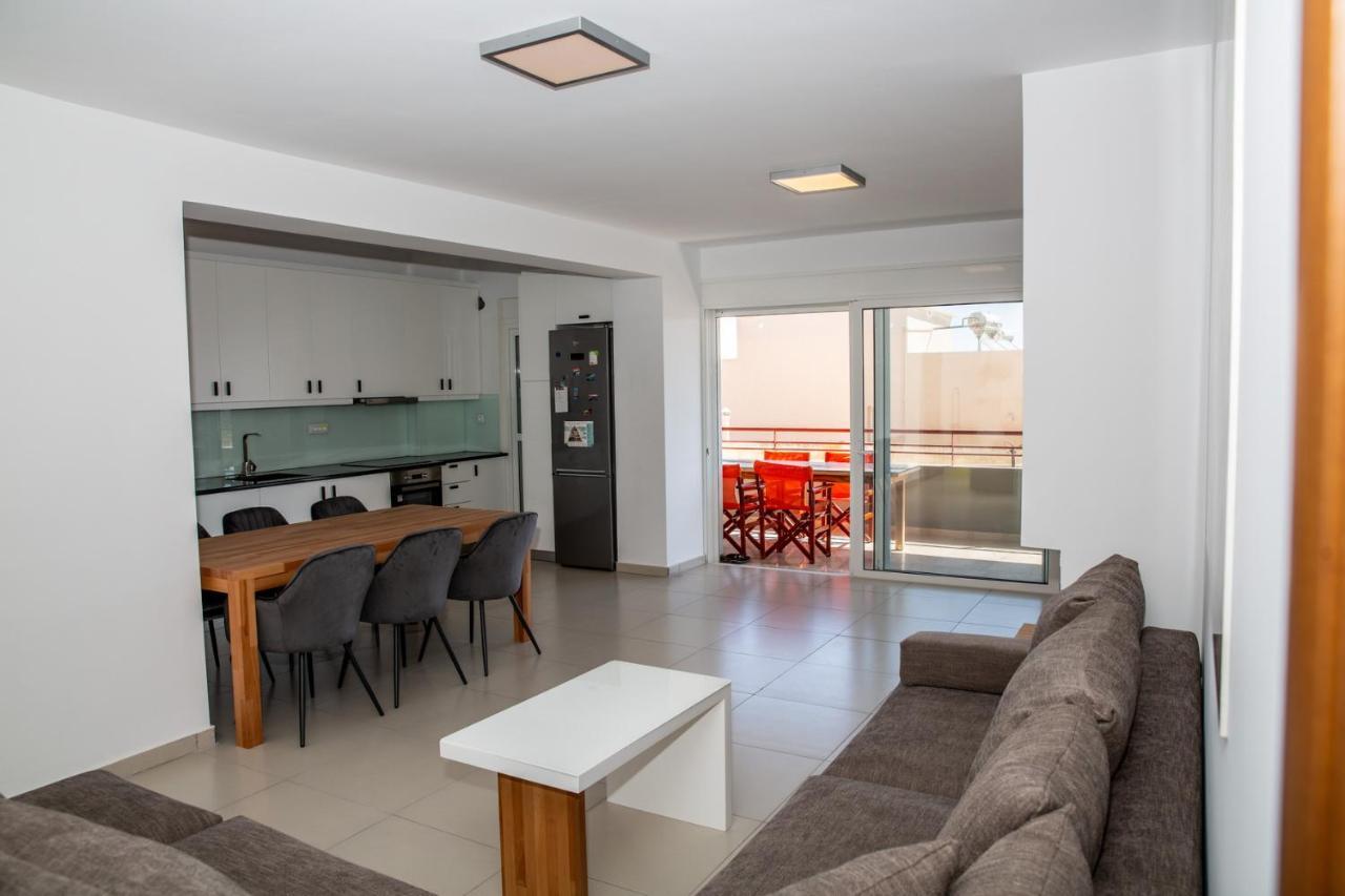 5 Sterne Apollo City Apartment Lávrion Eksteriør billede